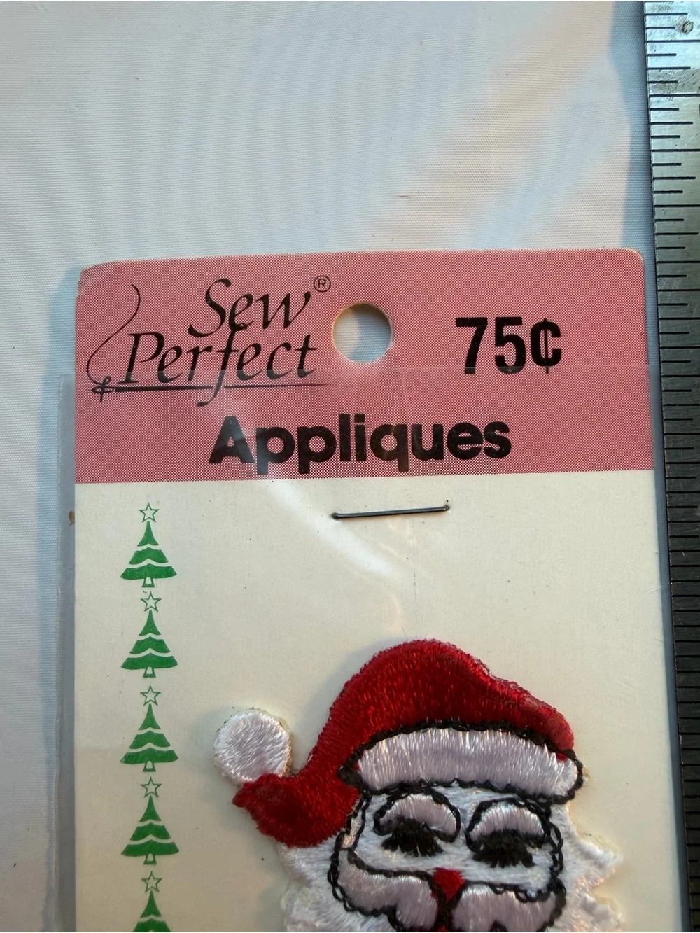VINTAGE Sew Perfect Santa Claus Embroidered Patch Applique Deadstock NIP